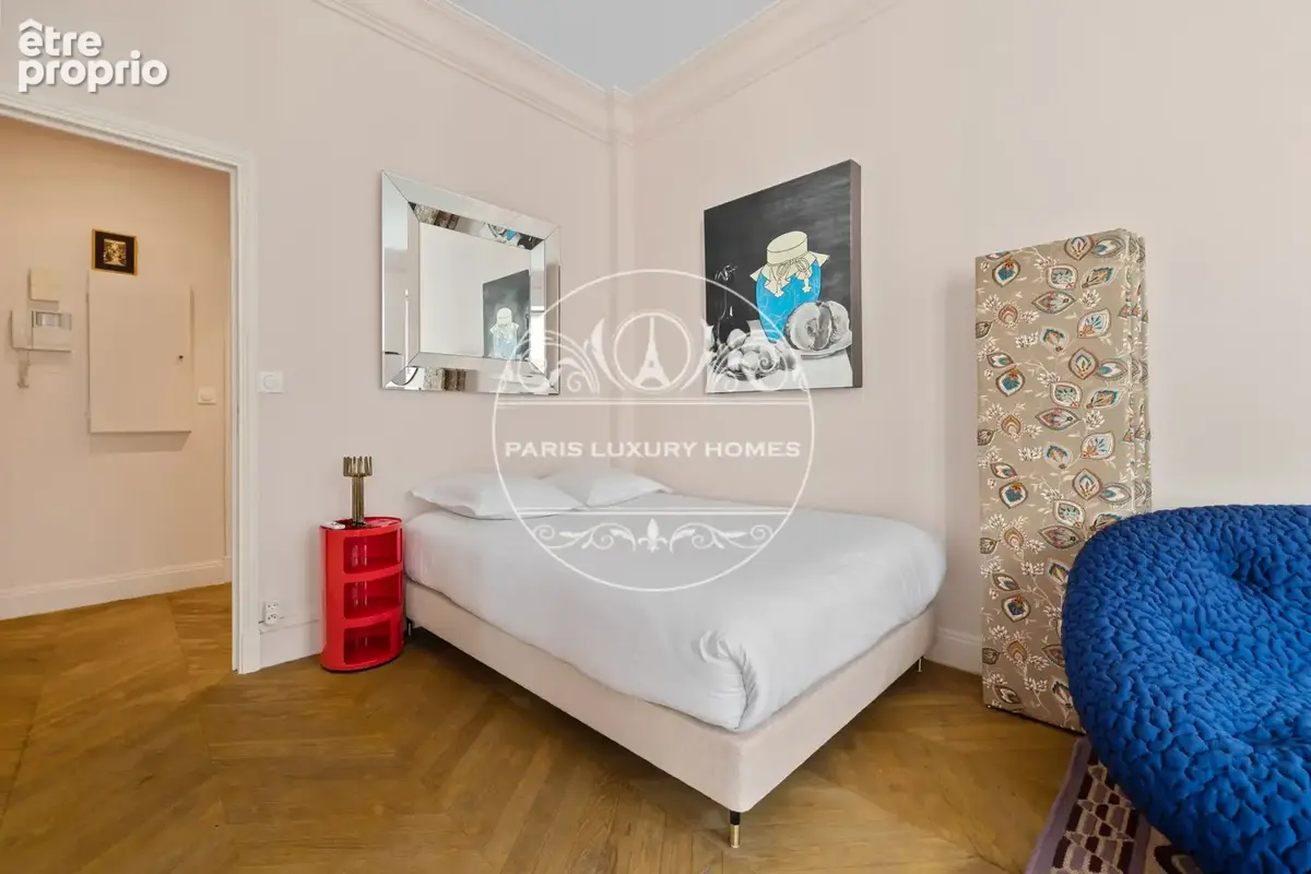 Superbe Pied à terre à Paris 2ème ! - photo 9