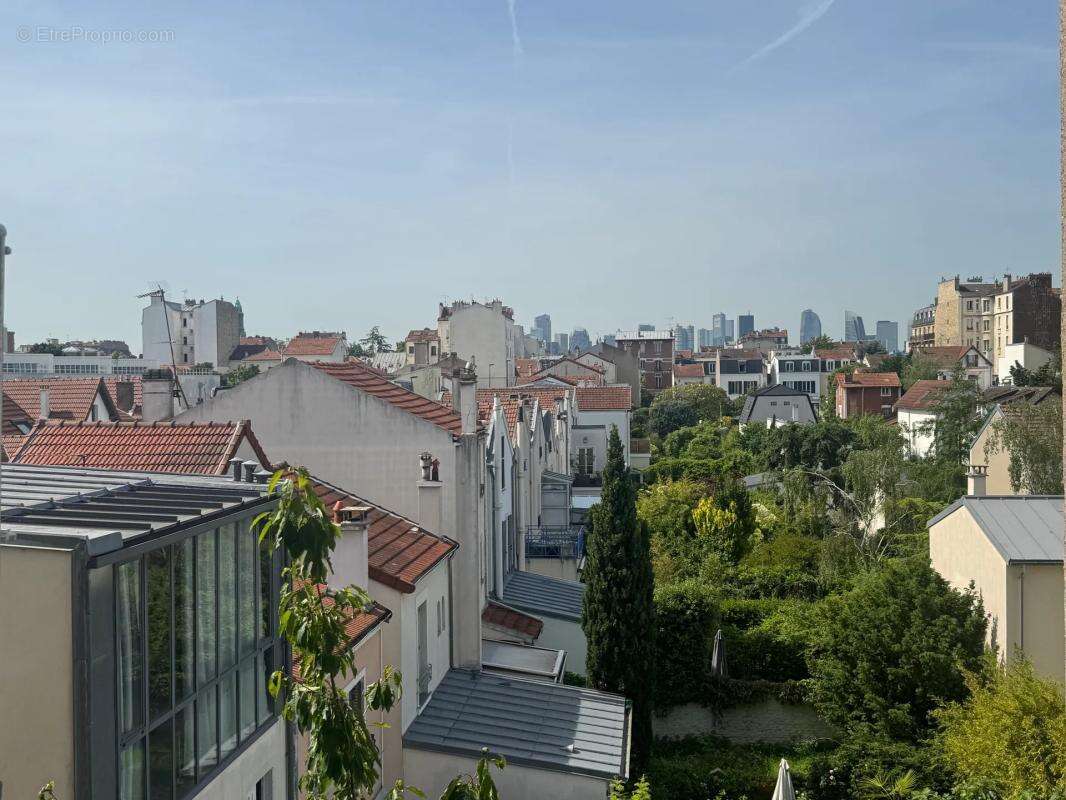 Appartement à BOIS-COLOMBES