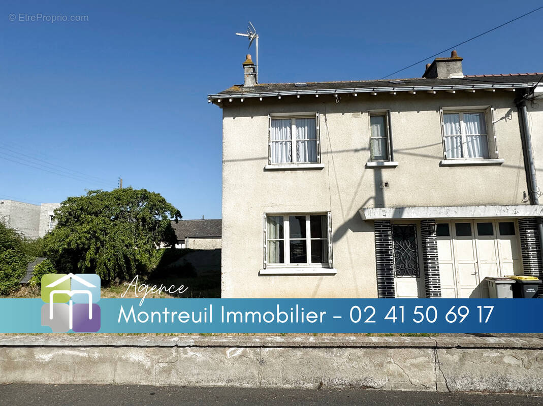 Maison à MONTREUIL-BELLAY