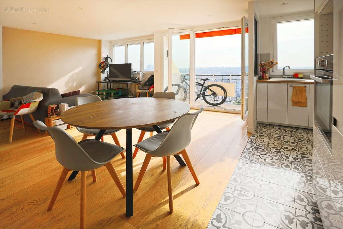 Appartement à MONTREUIL