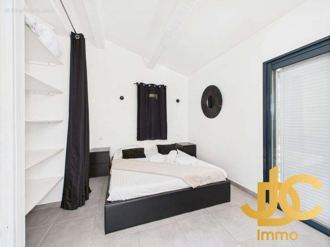 Maison à SAINT-RAPHAEL