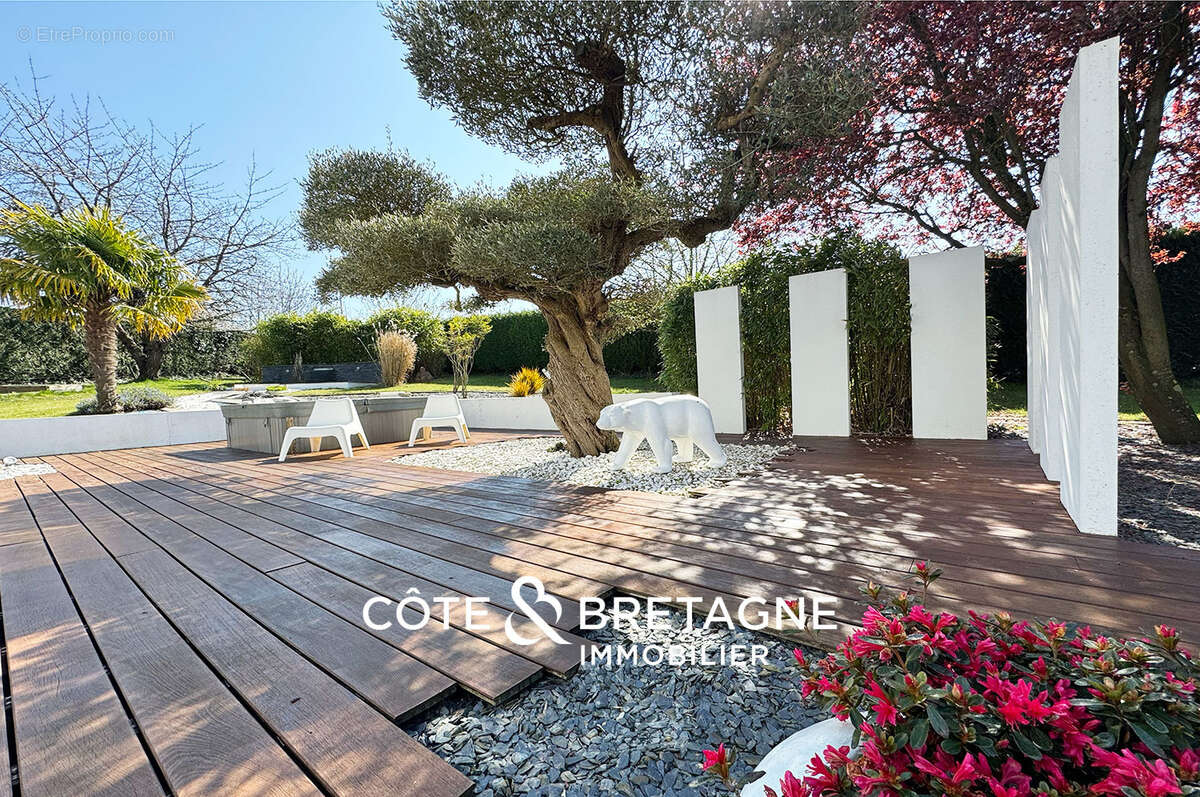Maison d'architecte avec jardin paysager a tregueux pres de saint-brieuc  réf : 202588 - photo 4