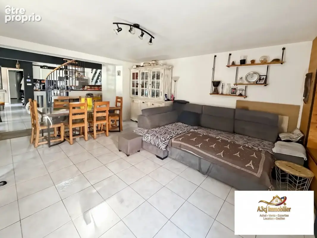 Maison 5 pièces 100 m² à vendre à Lourches (59156) - photo 2