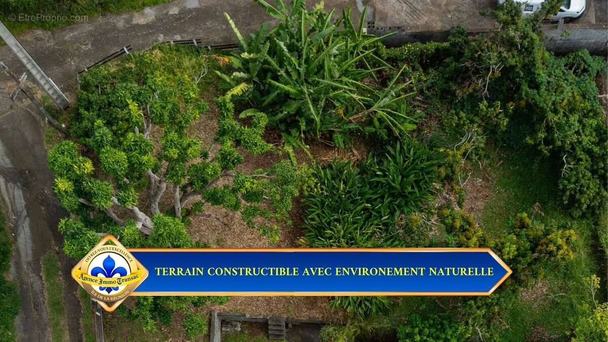 Terrain à SAINT-DENIS