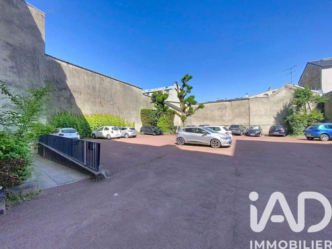 Photo 8 - Appartement à VERSAILLES