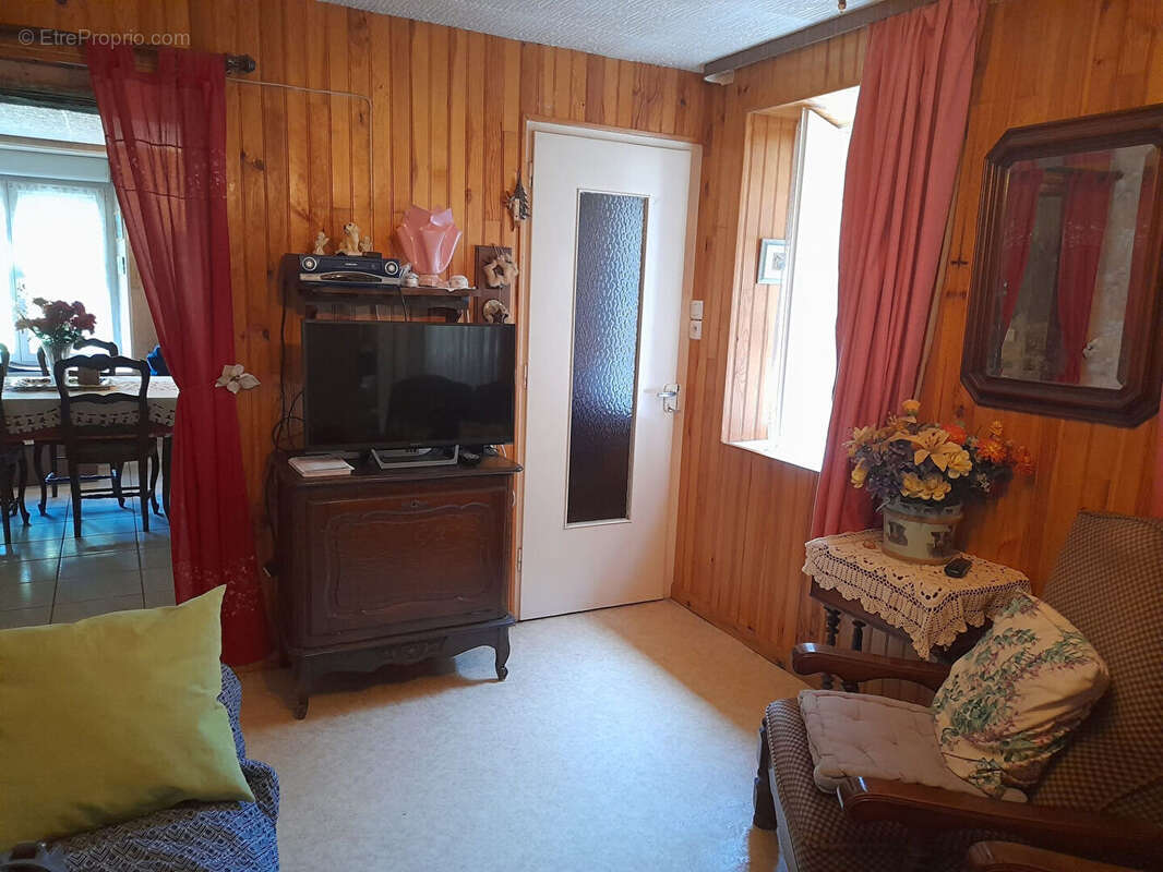 Maison à AUTOREILLE