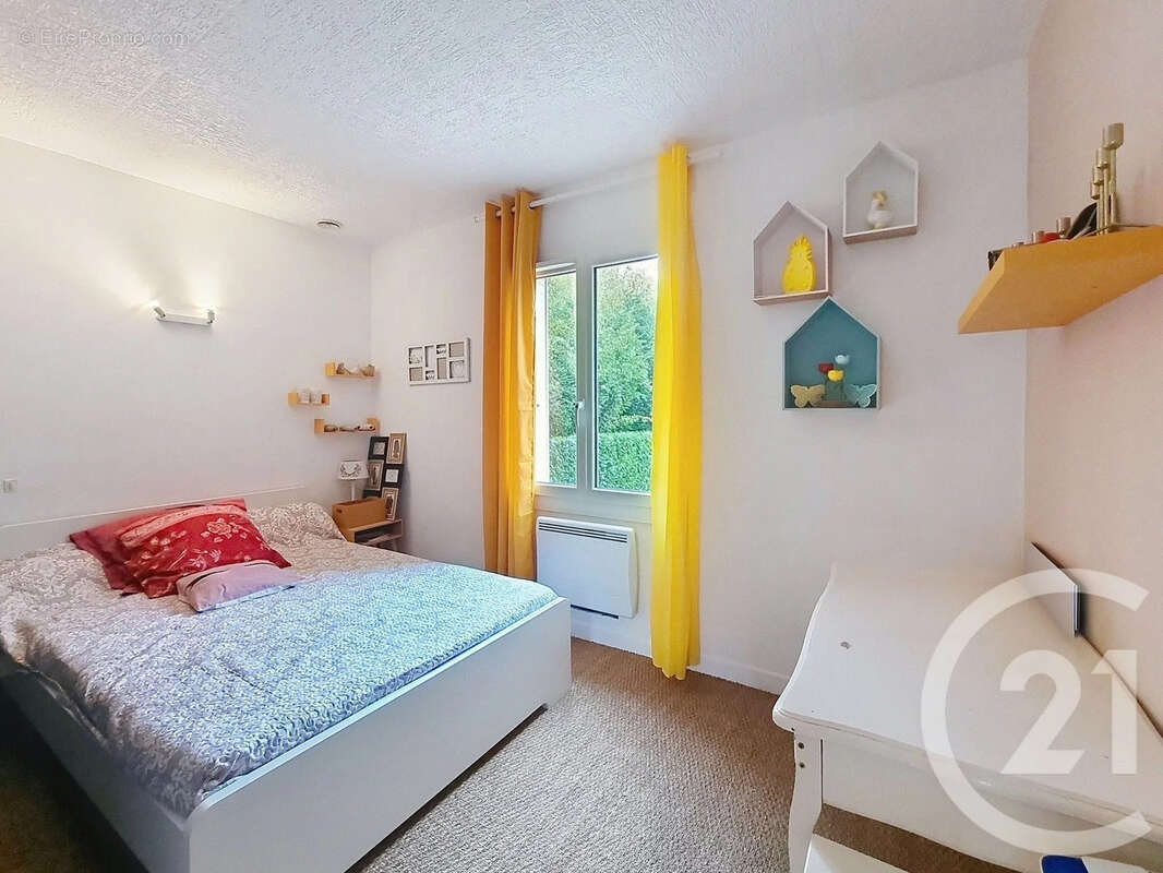 Maison à LONGUEVILLE