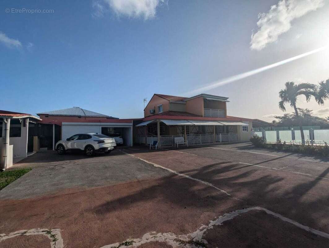 Maison à SAINTE-ANNE