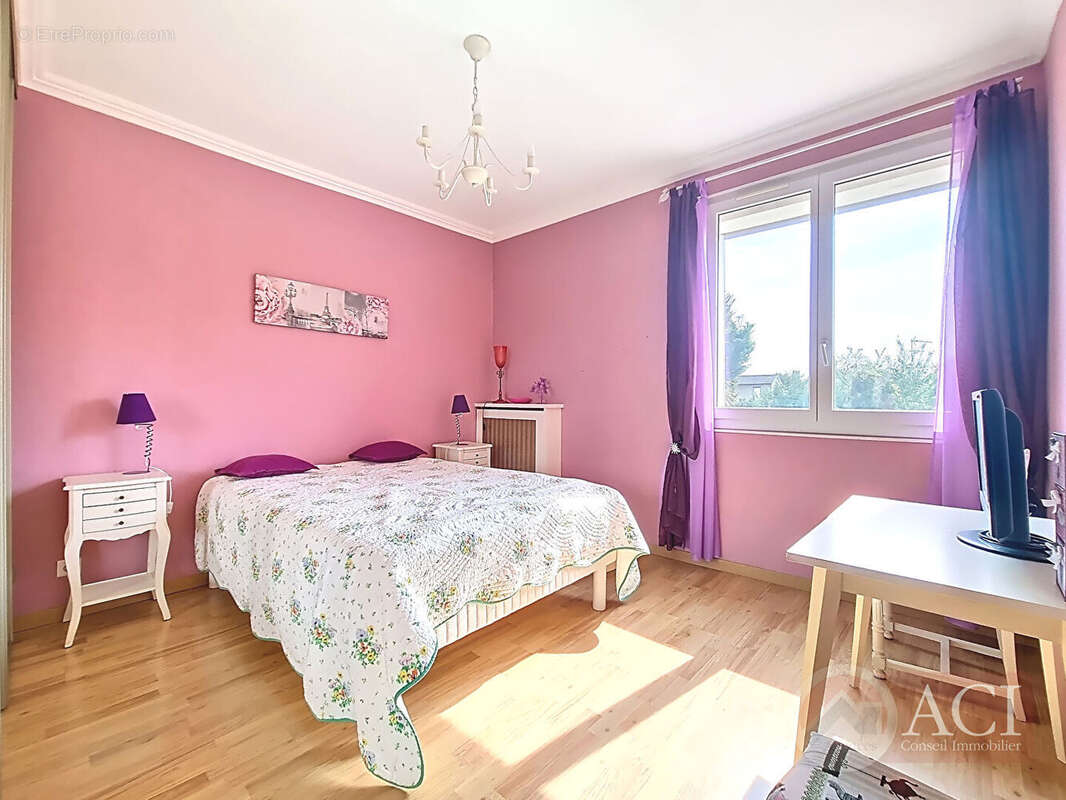 Maison à DEUIL-LA-BARRE