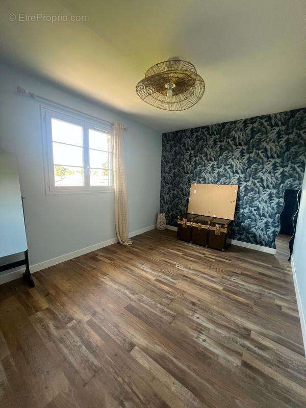 Maison à SAINT-LOUBES