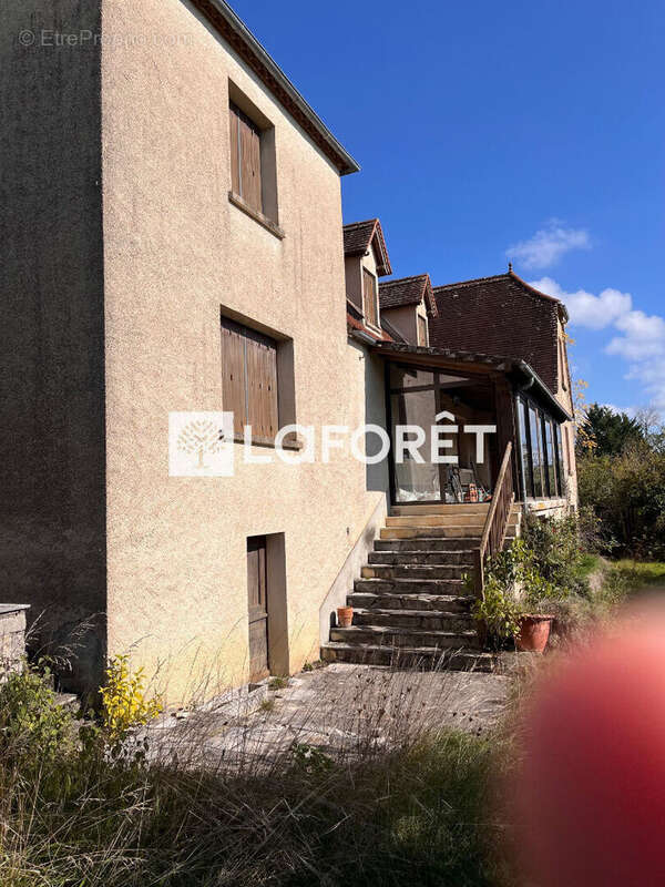 Maison à LABASTIDE-MURAT