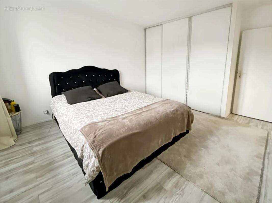 Appartement à MELUN