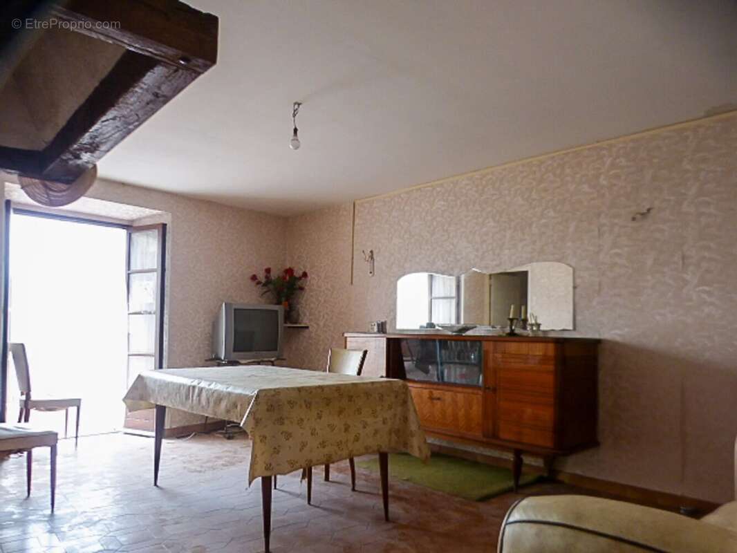 Appartement à TOUDON