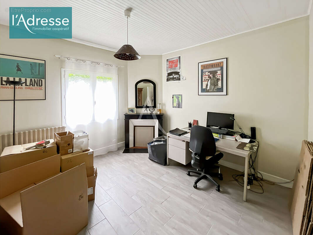 Maison à MEZY-SUR-SEINE