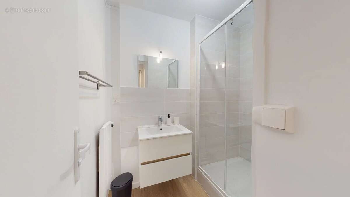 Appartement à MONT-SAINT-AIGNAN