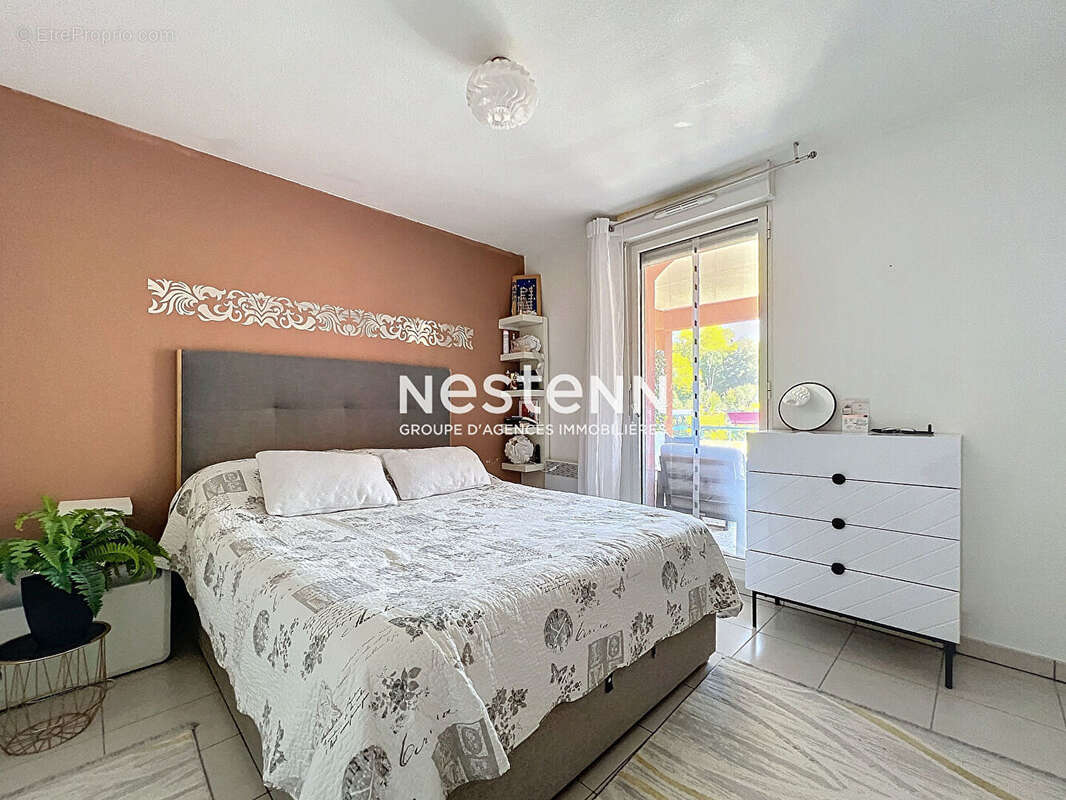Vallauris - 4P - 85m² - Terrasse 15m² - Sud - Dernier étage - 2 parkings - Cave - Calme - photo 5