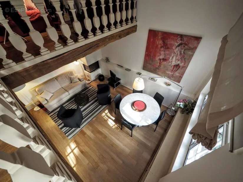 Appartement à PARIS-4E
