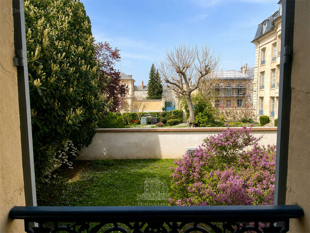 Appartement à VERSAILLES