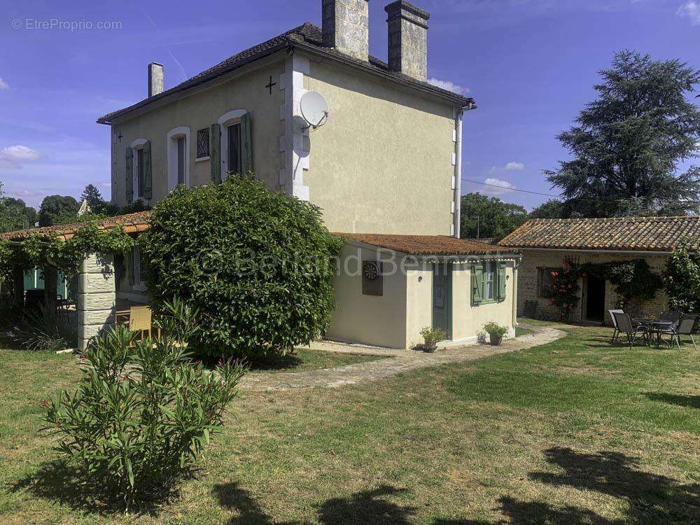 Maison à SAUZE-VAUSSAIS