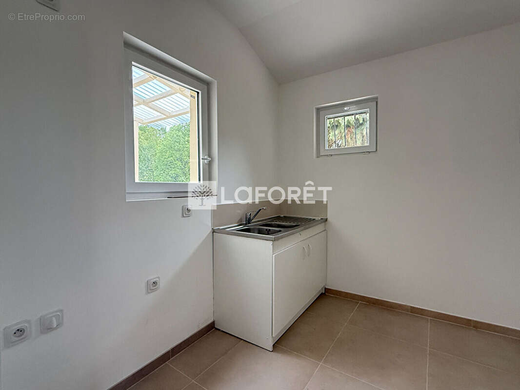 Appartement à LA CHAPELLE-DES-POTS