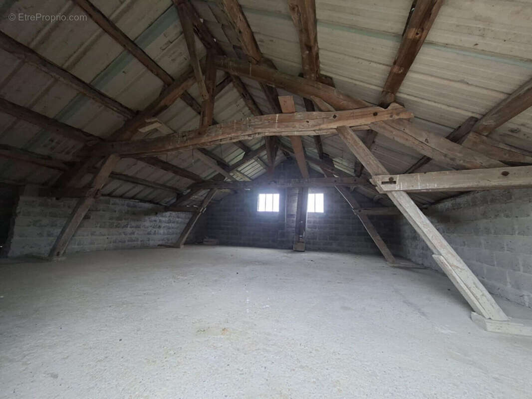 Maison à LA BOUTEILLE