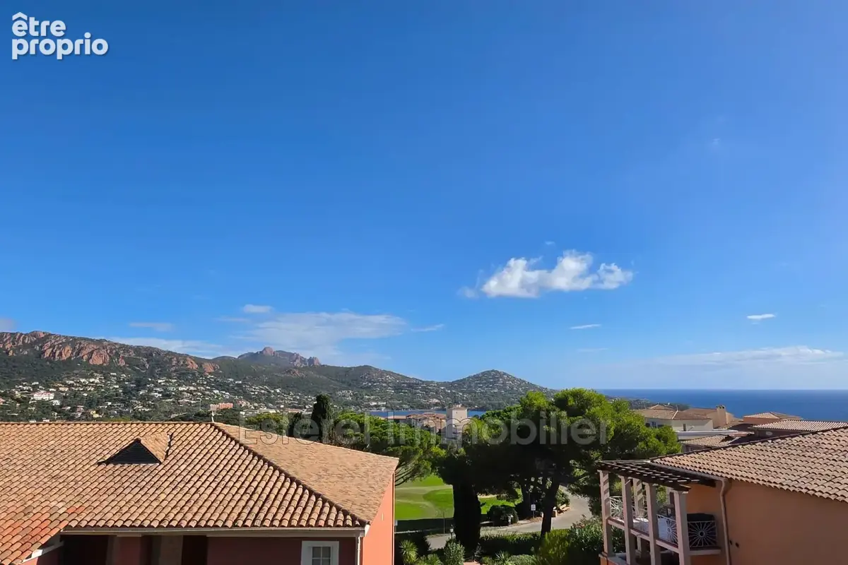 Photo Appartement à Saint-Raphael au prix de 289 000€