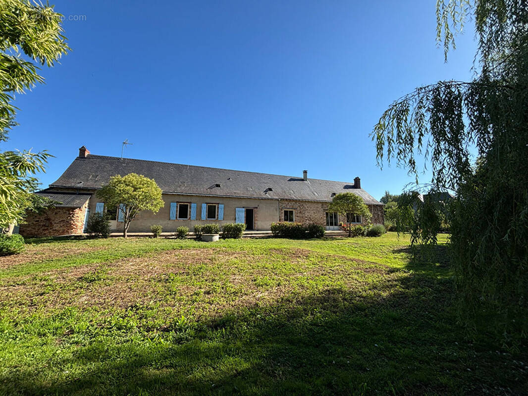 Maison à SAINT-BRICE