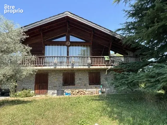 Maison 194 m² à Saint-Sulpice  - photo 2