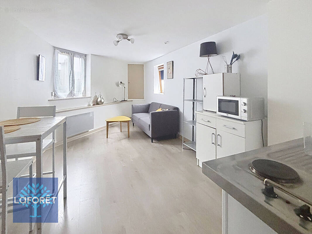 Appartement à FOUGERES