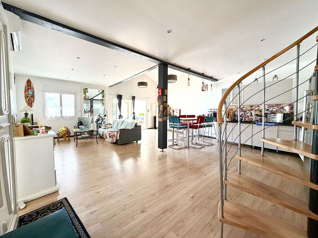 Maison à GUJAN-MESTRAS