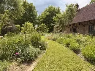 Photo Maison à Saillenard au prix de 295 000€