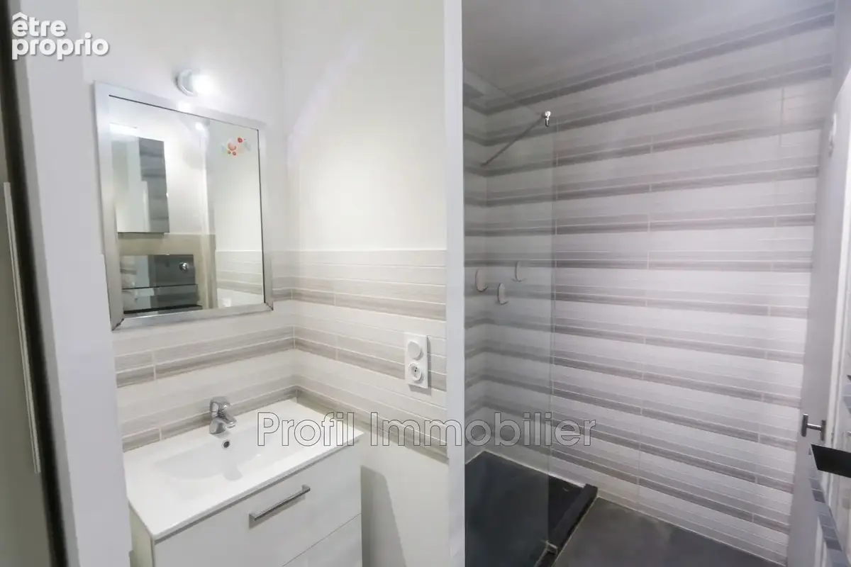 Appartement 72 m² à Marsillargues  - photo 4