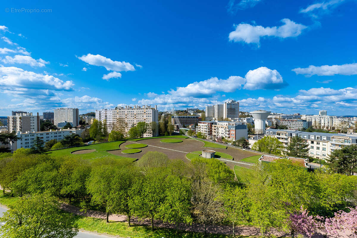Appartement à CHATILLON