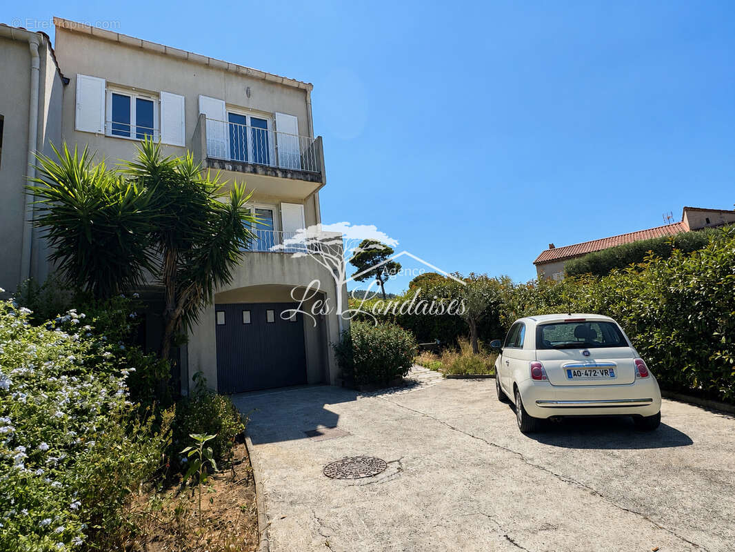 Maison à HYERES