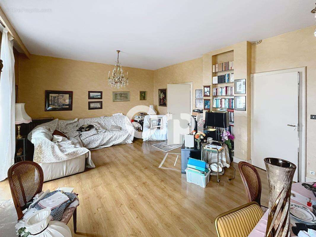 Appartement à BRIVE-LA-GAILLARDE