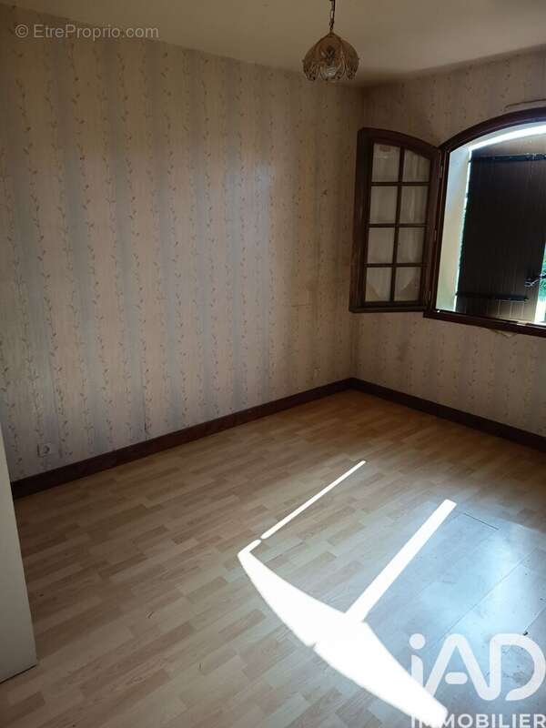Maison 105 m² à Chamadelle  - photo 7