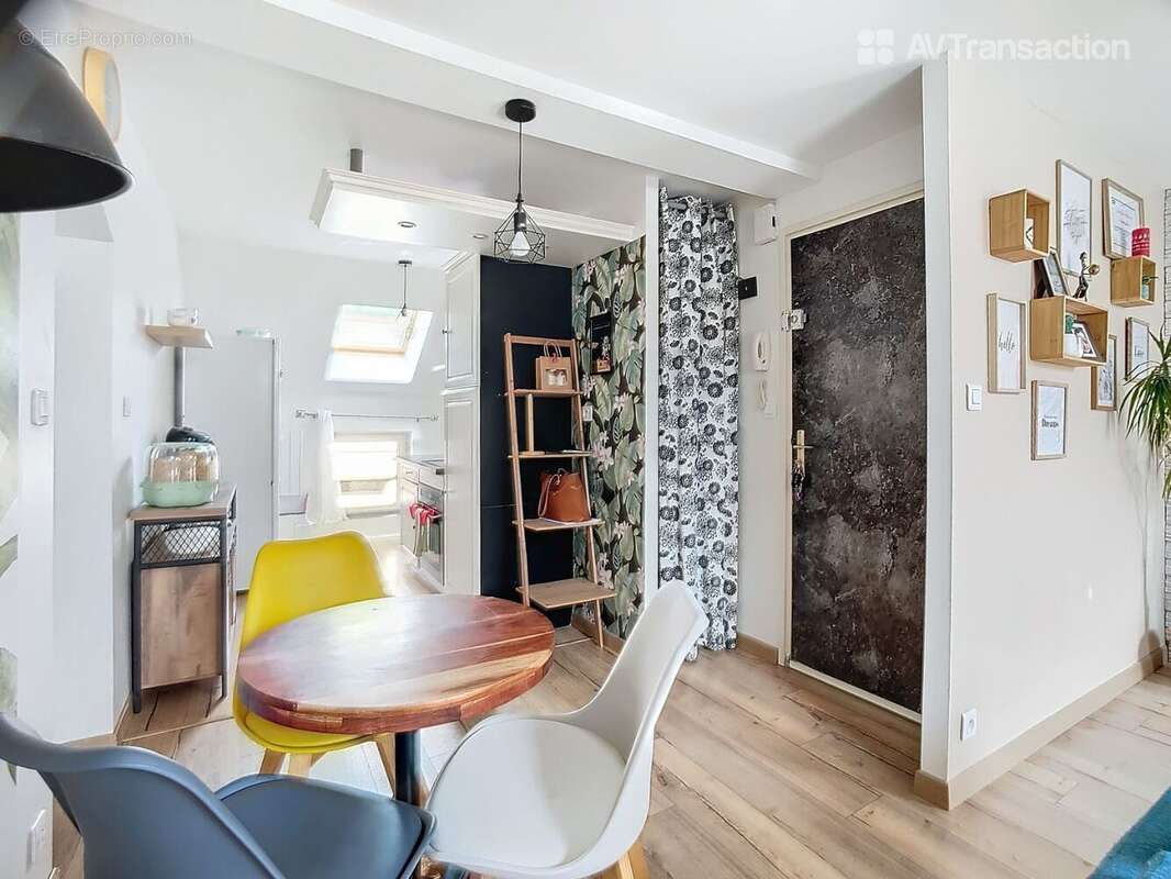 Appartement à POMPEY