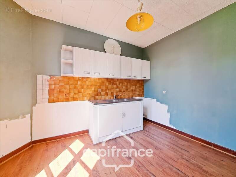 Ancien bar-restaurant avec logement – Fort potentiel au cœur de Châteaumeillant - photo 26