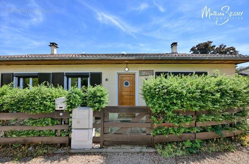 Maison à FRANCHEVILLE