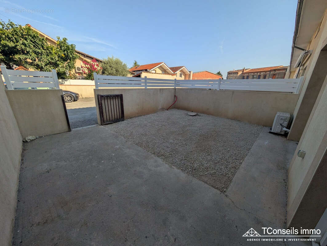 Maison 101 m² à Albi  - photo 2