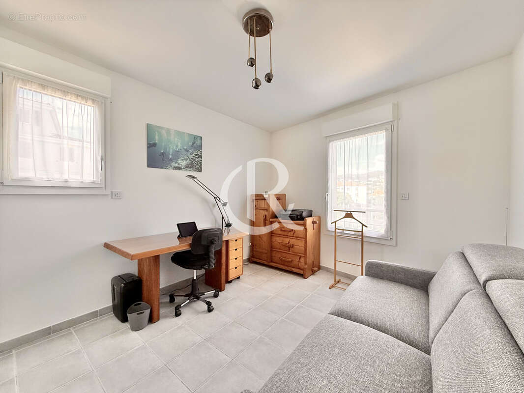 Appartement à HYERES