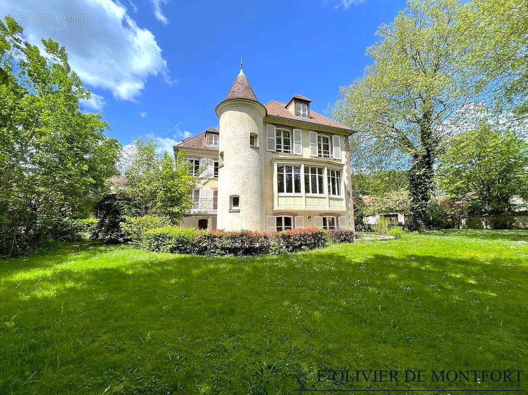 Maison à MONTFORT-L'AMAURY