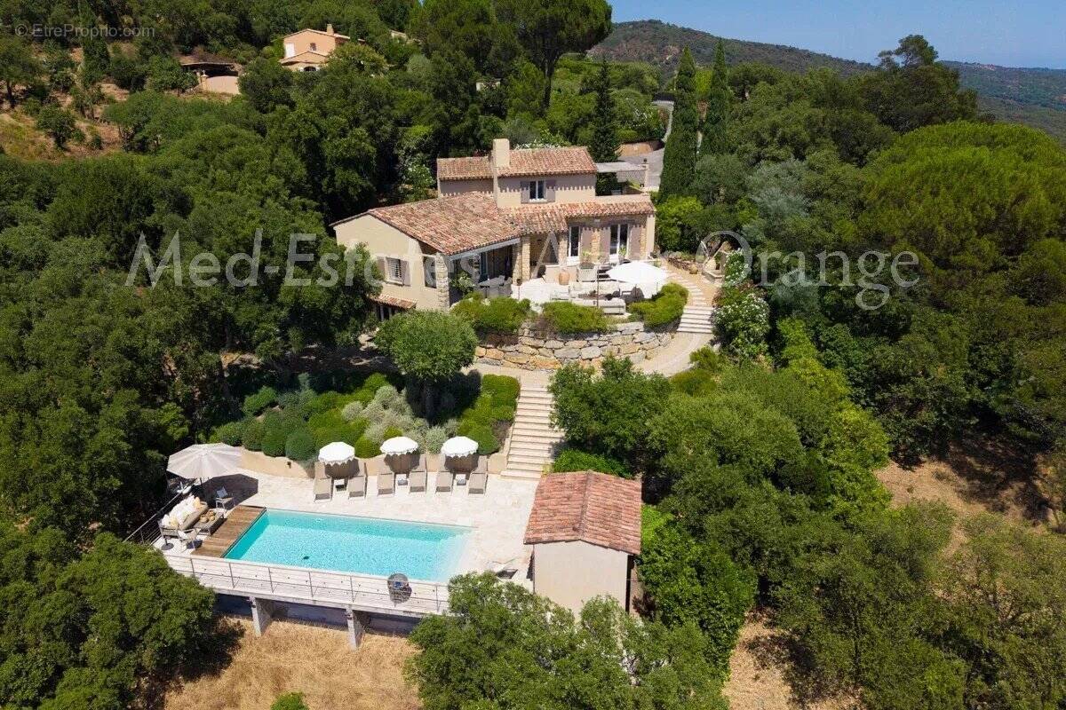 Maison à GRIMAUD