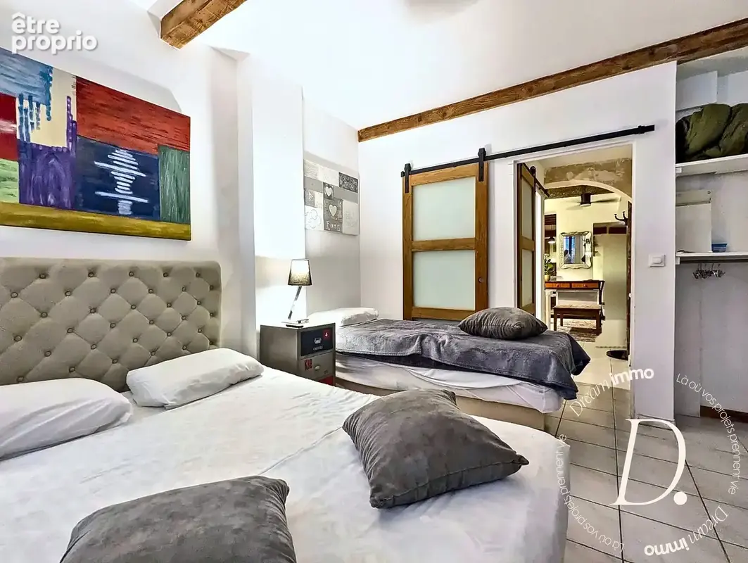 Appartement 2 pièces 46 m² à vendre à Arles (13200) - photo 4