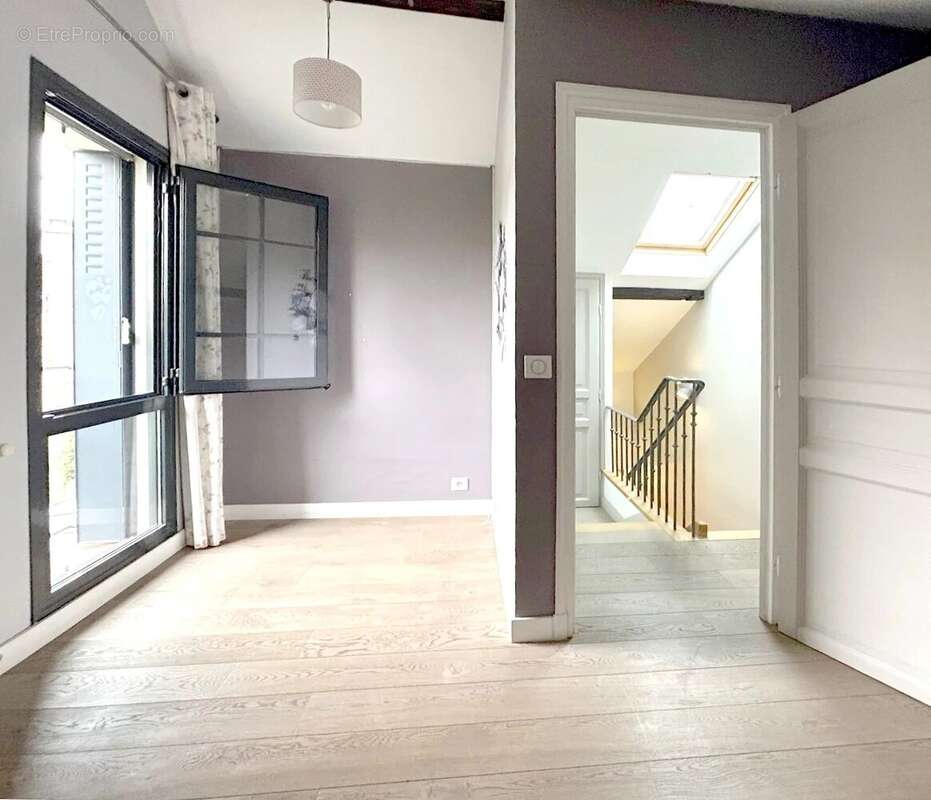 Maison à CROISSY-SUR-SEINE