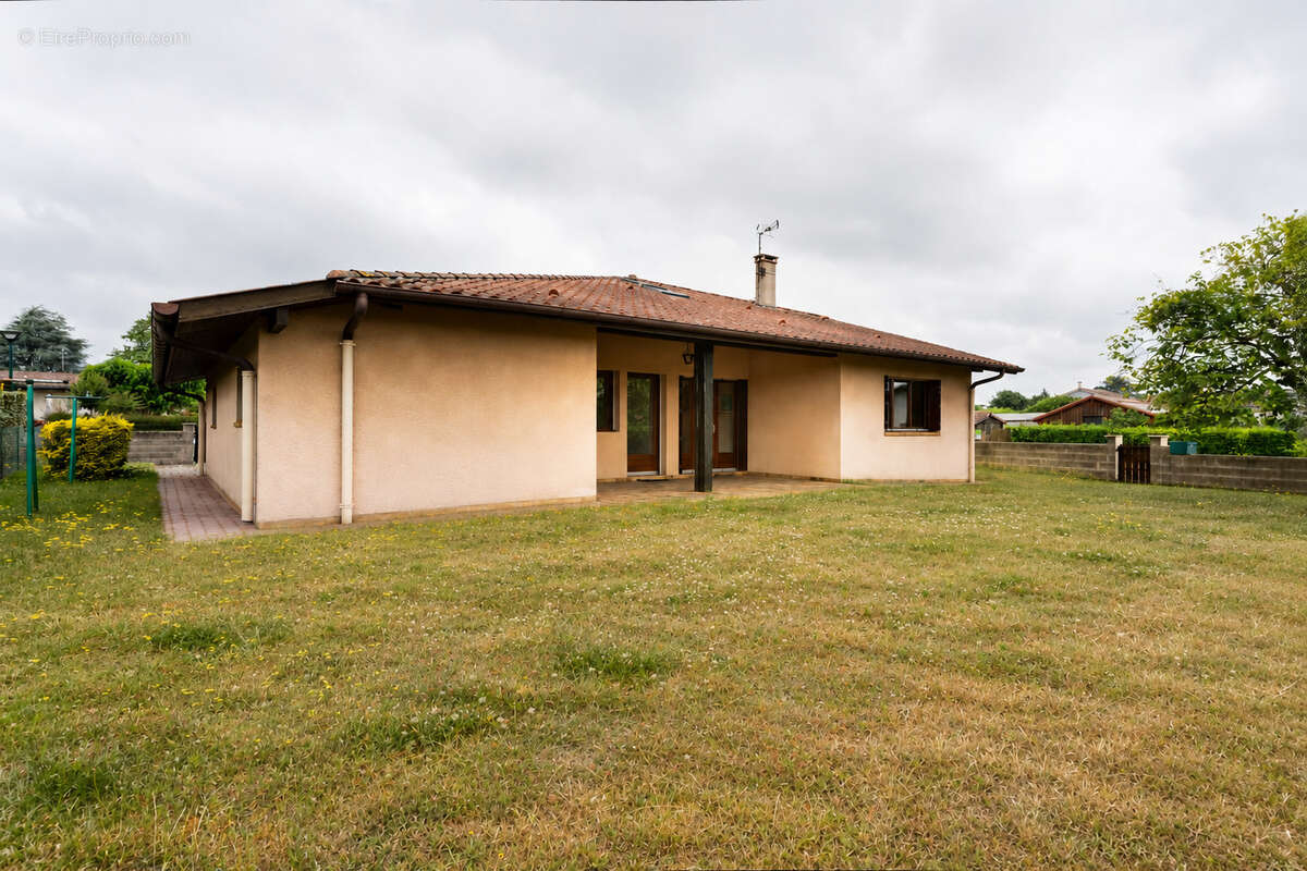 Maison à BENESSE-MAREMNE