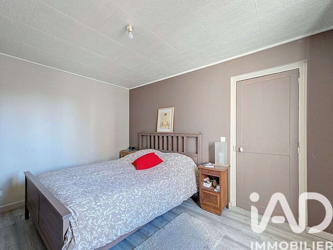 Photo 9 - Maison à CORBEIL-ESSONNES