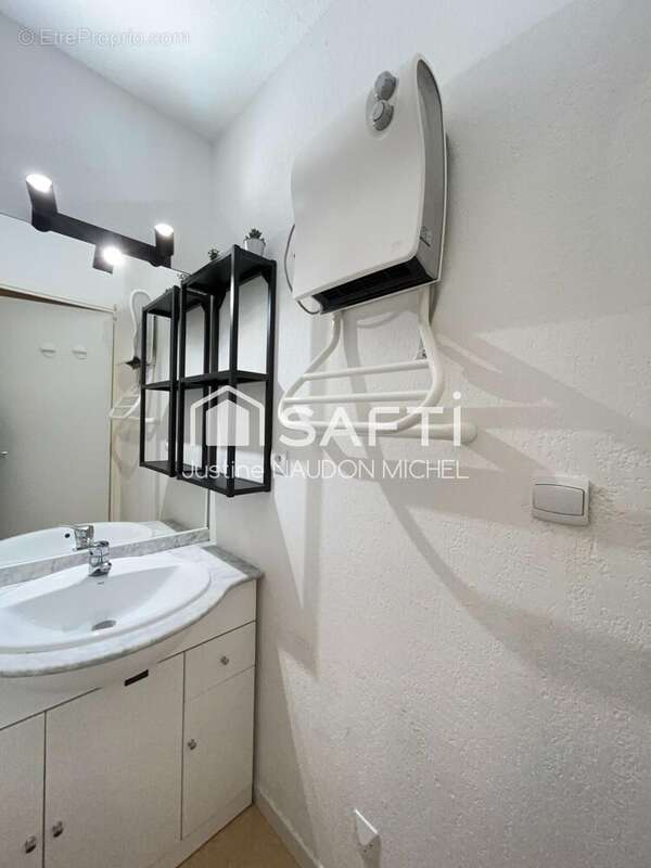 Appartement 35 m² à La Cluse  - photo 6