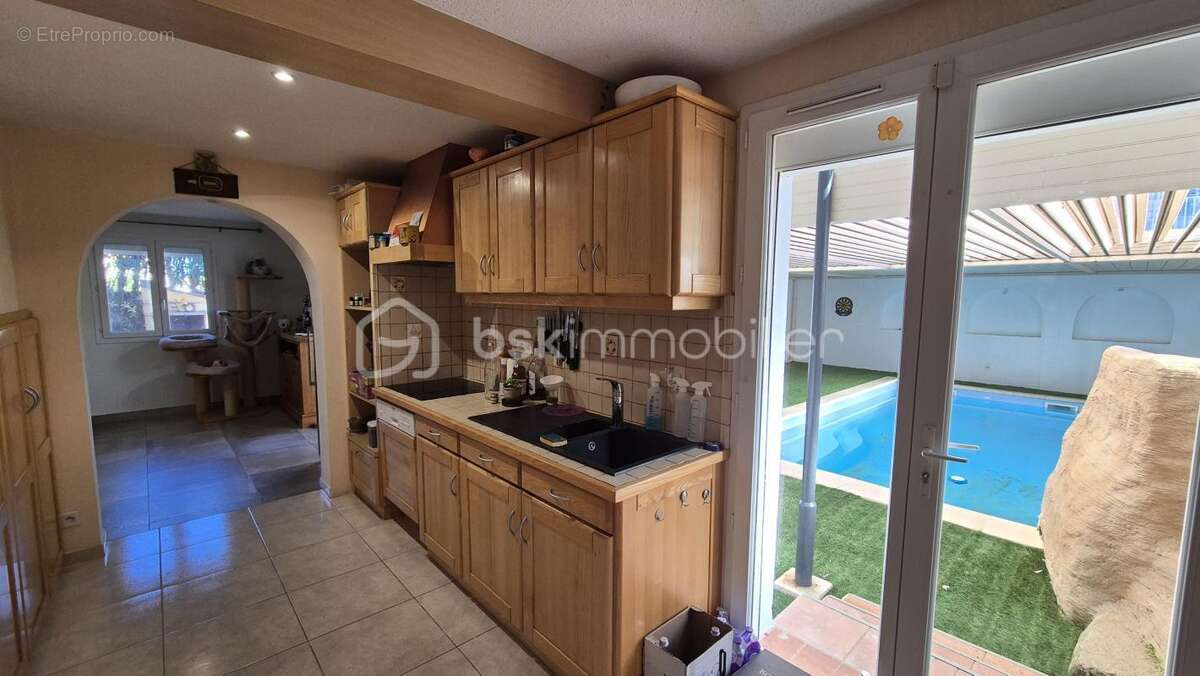 Maison à LATOUR-BAS-ELNE