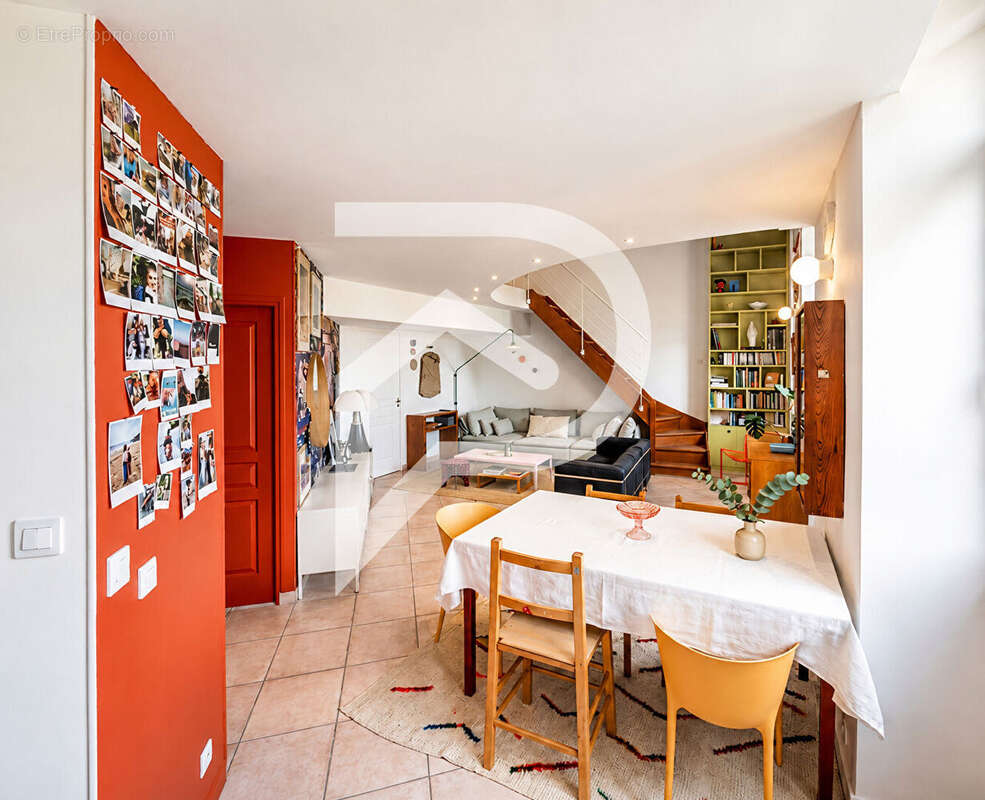 Appartement à MARSEILLE-7E